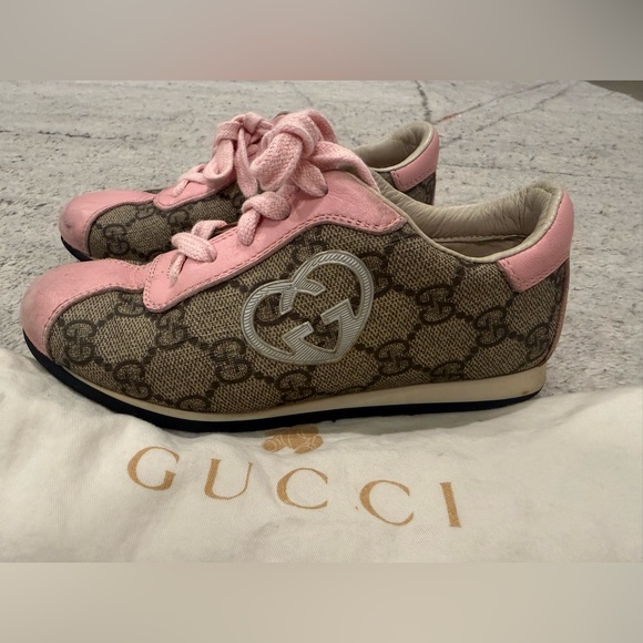 Gucci Pink and Brown Monogram Heart Logo Sneakers Shoes 29/11.5